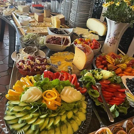 Biolandhaus Arche 3*