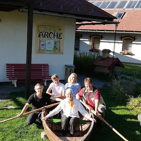 Biolandhaus Arche 3*