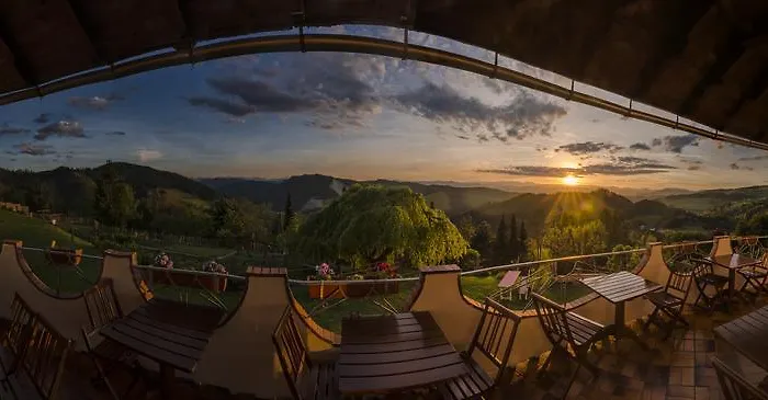 Ξενοδοχείο Biolandhaus Arche 3*