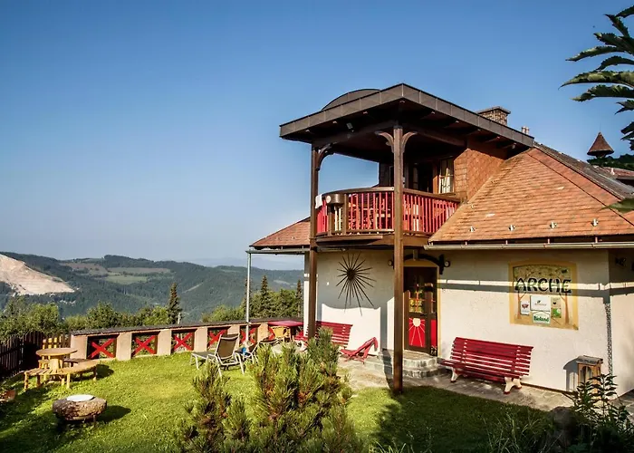 Biolandhaus Arche 3*